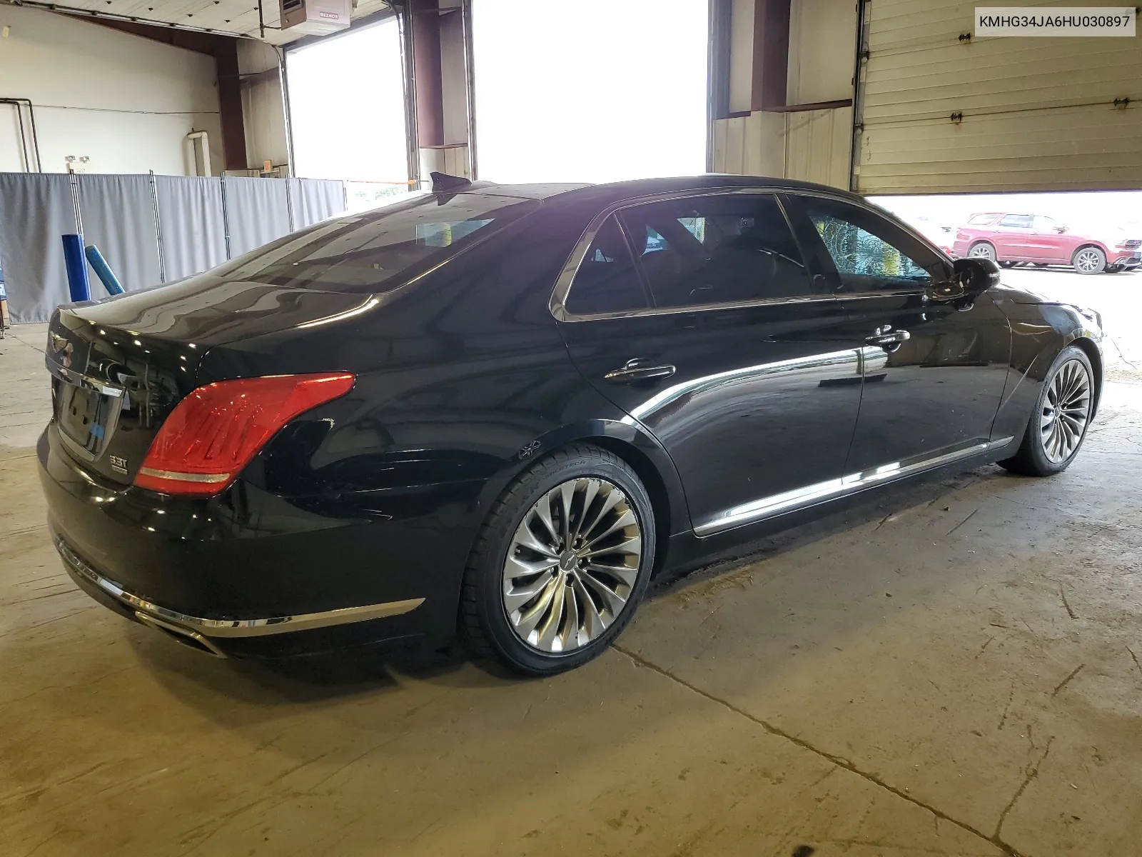 2017 Genesis G90 Premium VIN: KMHG34JA6HU030897 Lot: 68075084