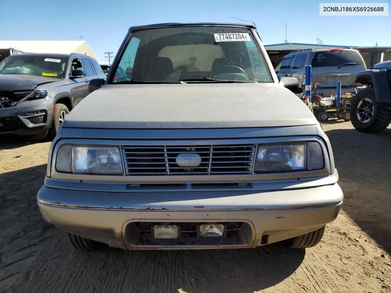 1995 Geo Tracker VIN: 2CNBJ186XS6926688 Lot: 77487204