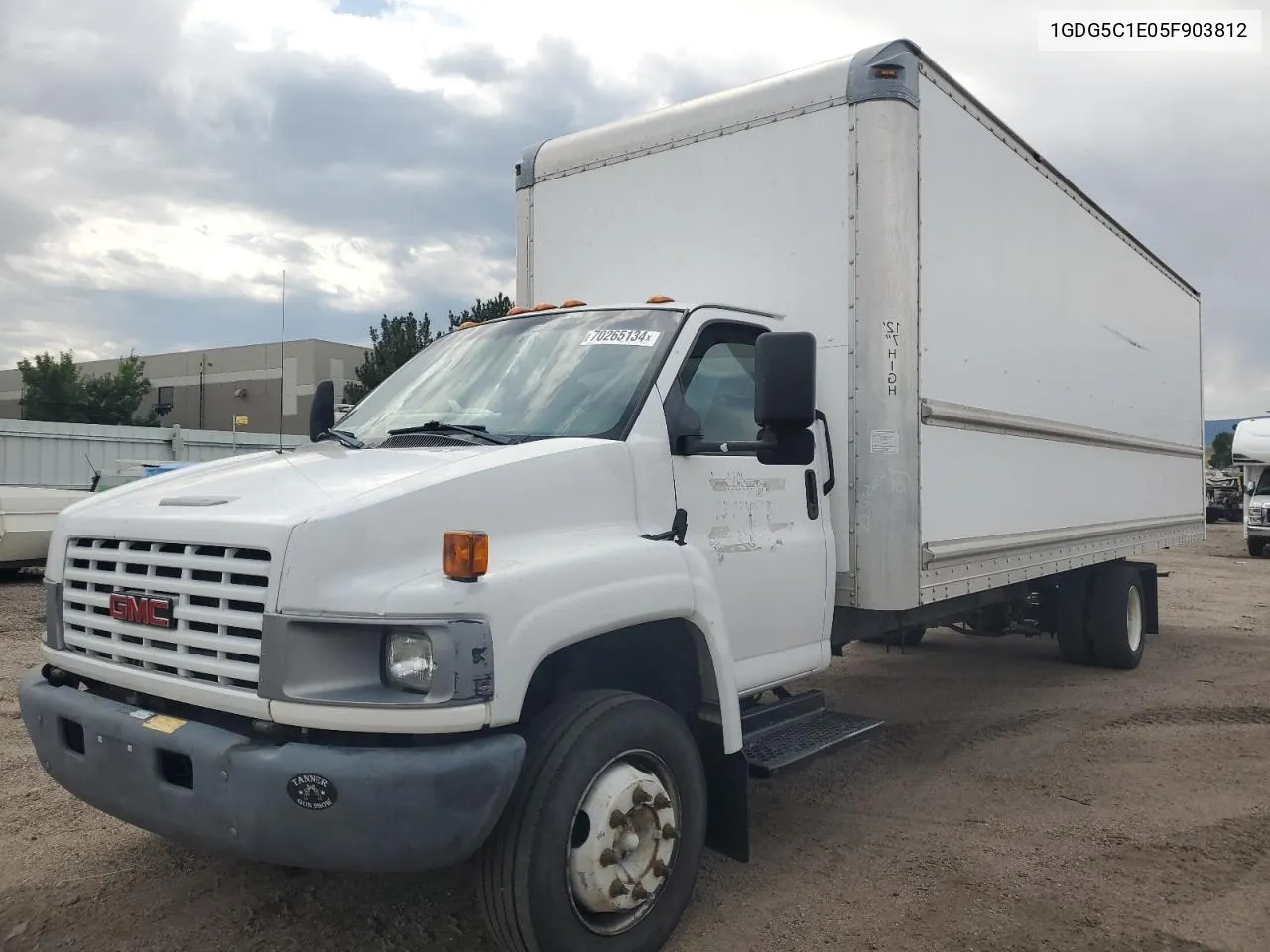 2005 GMC C5500 C5C042 VIN: 1GDG5C1E05F903812 Lot: 70265134