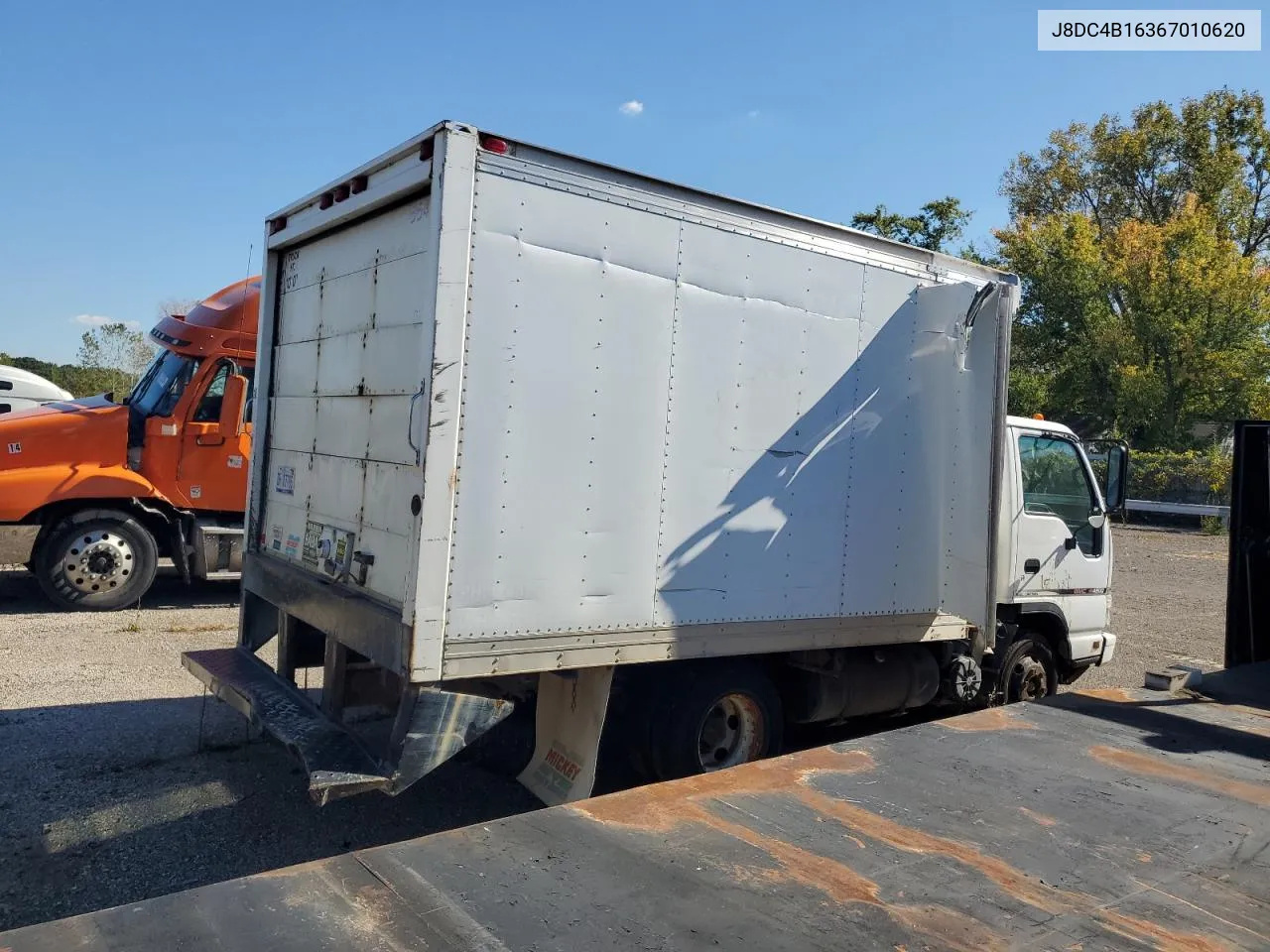 2006 GMC W4500 W45042 VIN: J8DC4B16367010620 Lot: 73154564