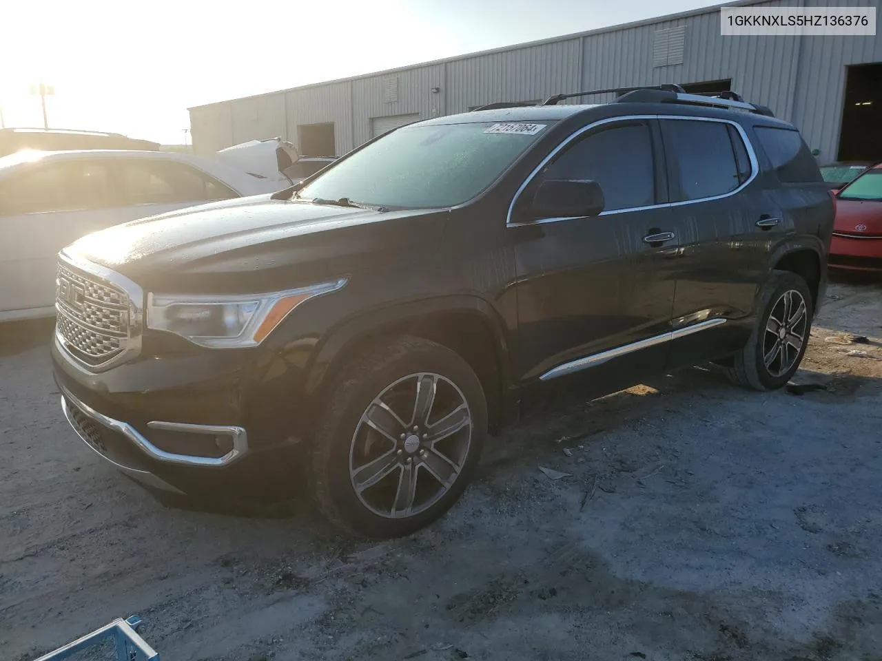 2017 GMC Acadia Denali VIN: 1GKKNXLS5HZ136376 Lot: 72157064