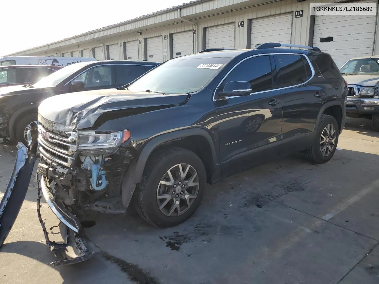 1GKKNKLS7LZ186689 2020 GMC Acadia Sle