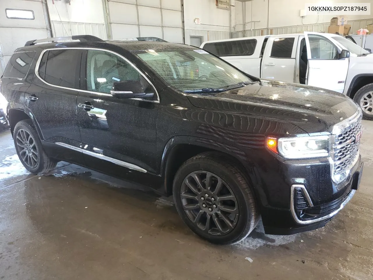 2023 GMC Acadia Denali VIN: 1GKKNXLS0PZ187945 Lot: 69986034