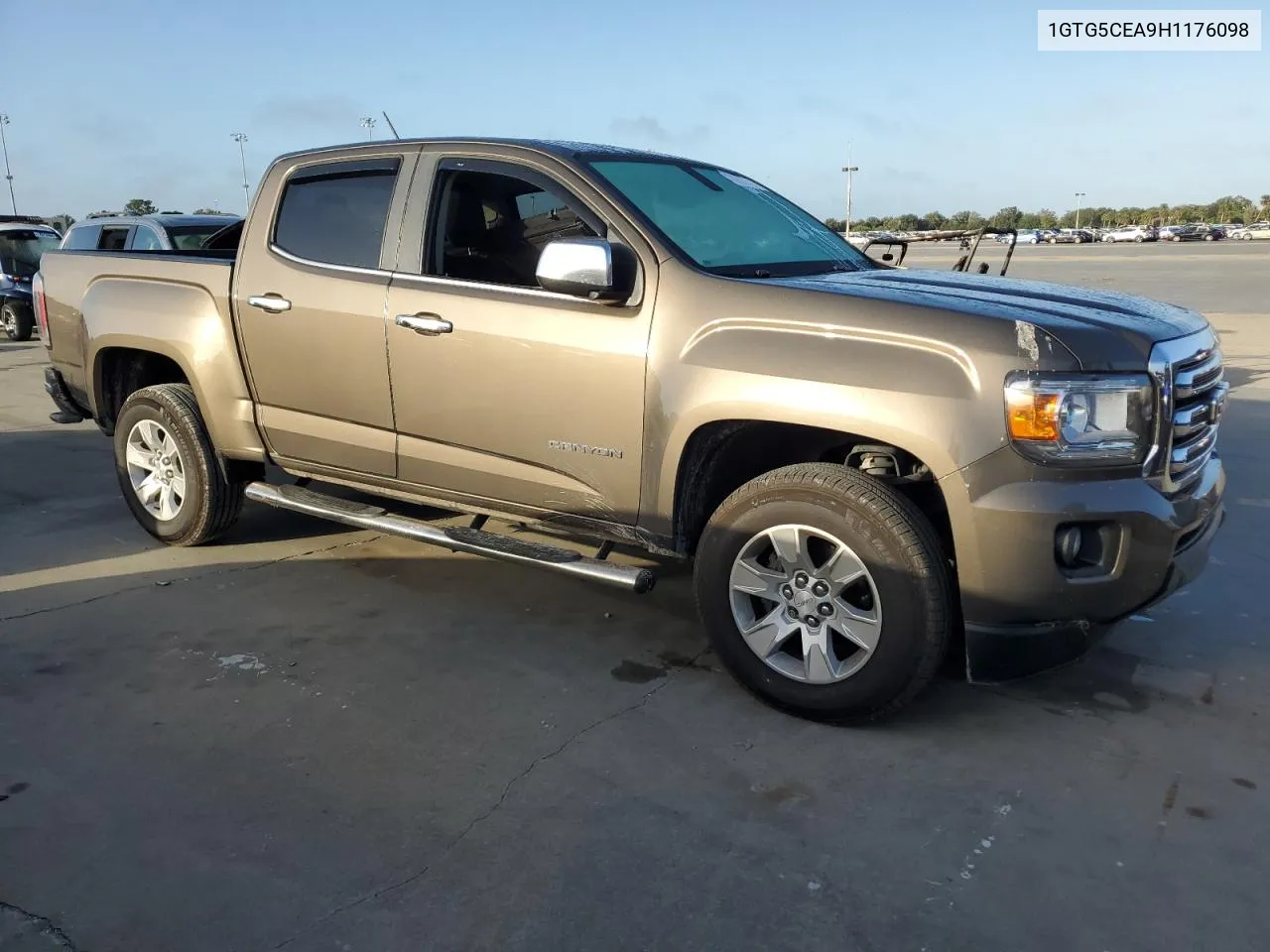 1GTG5CEA9H1176098 2017 GMC Canyon Sle