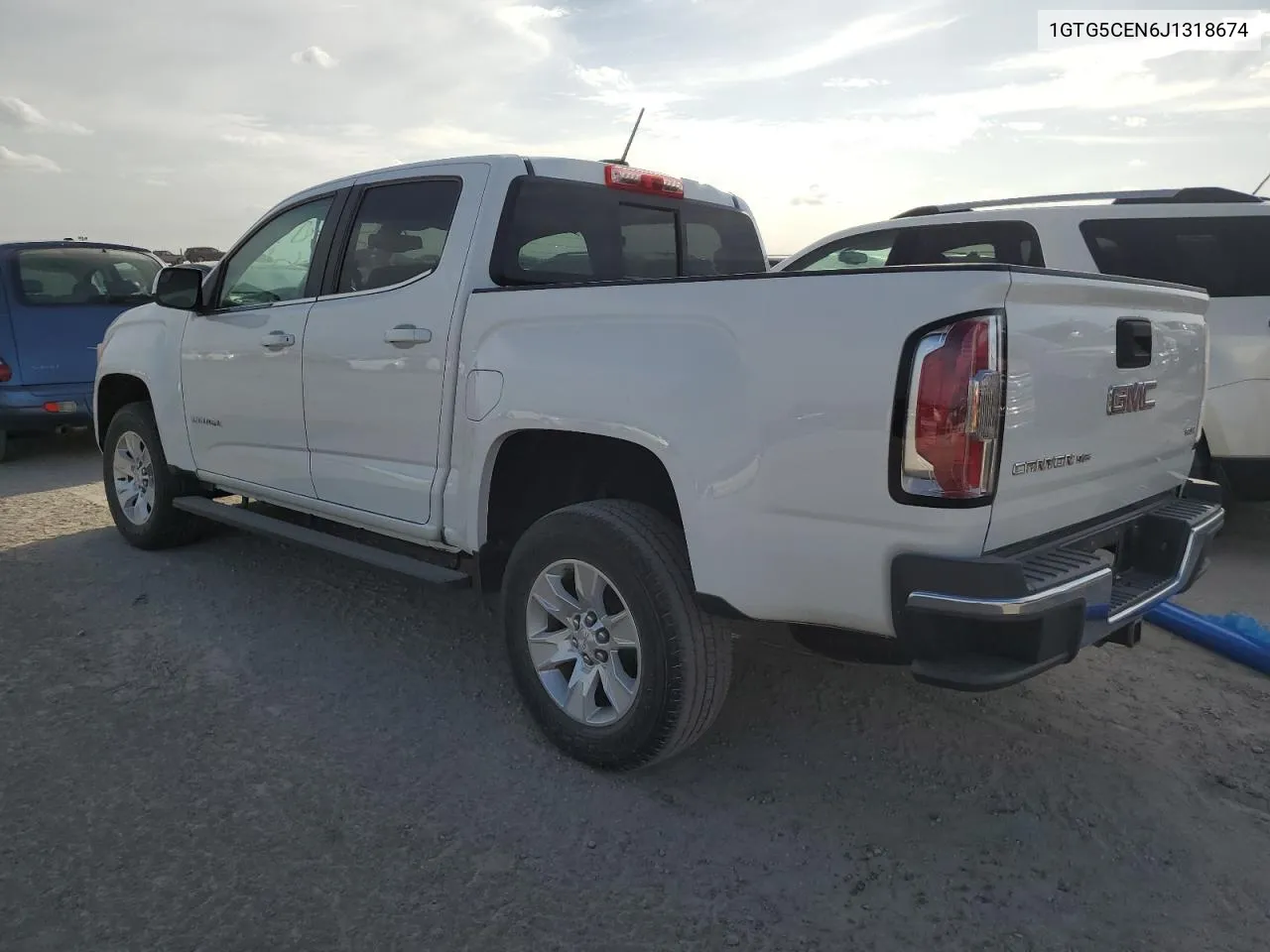 1GTG5CEN6J1318674 2018 GMC Canyon Sle