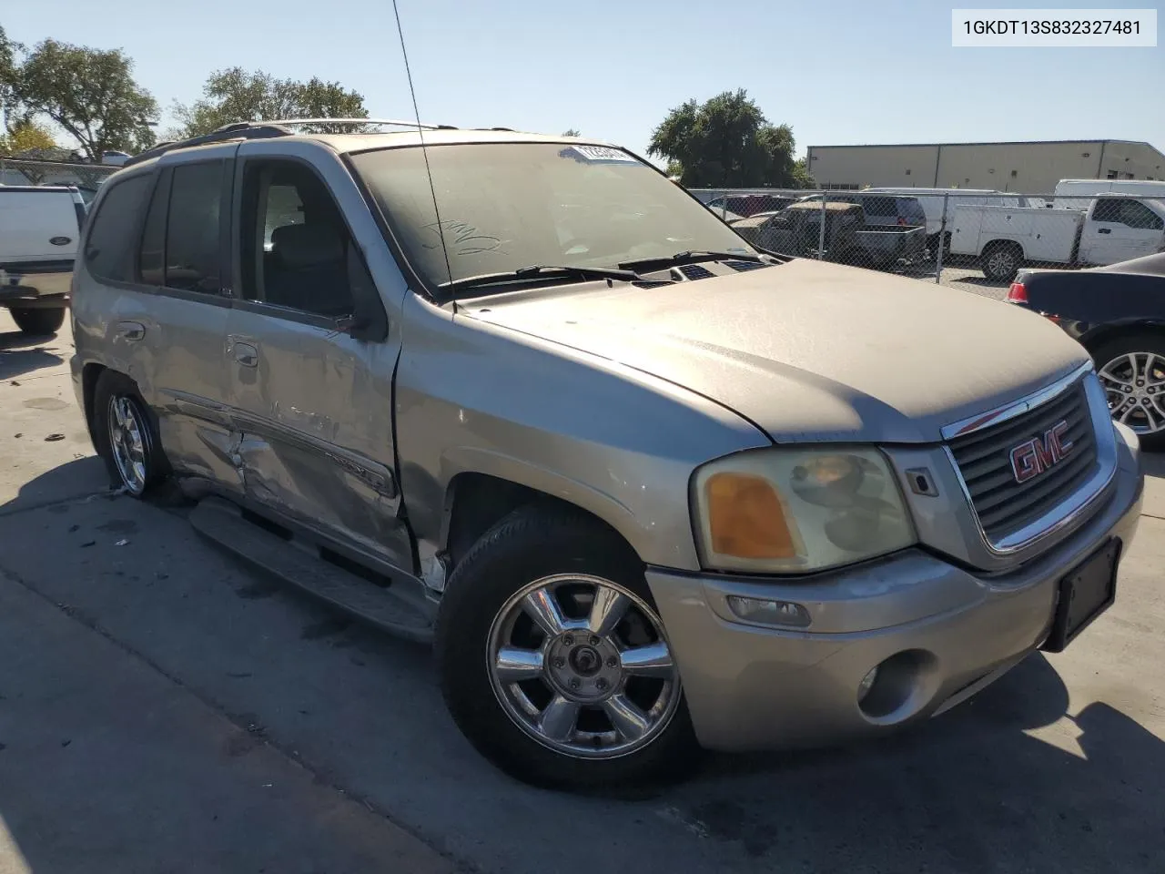 2003 GMC Envoy VIN: 1GKDT13S832327481 Lot: 72253474