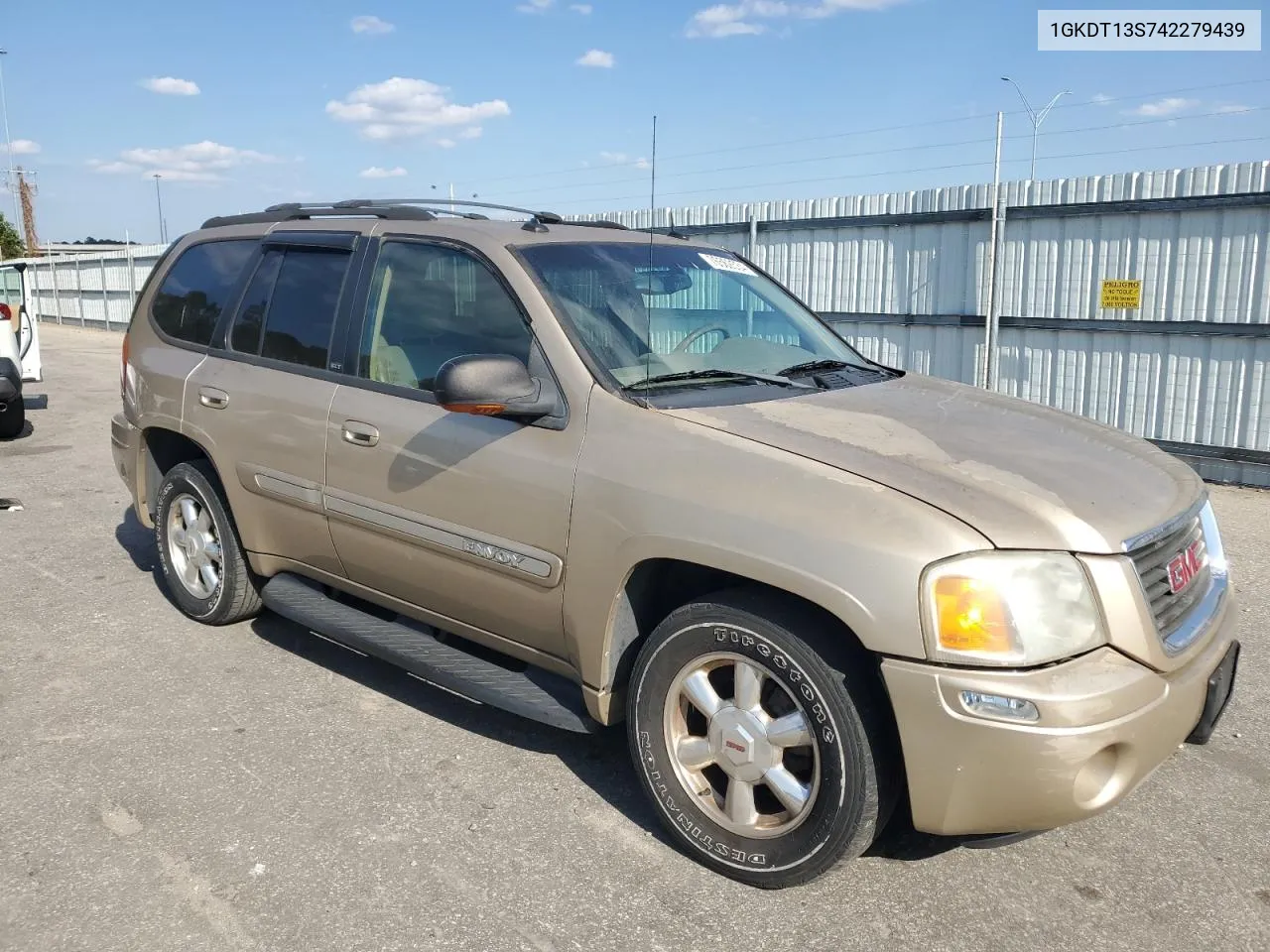 2004 GMC Envoy VIN: 1GKDT13S742279439 Lot: 76562534