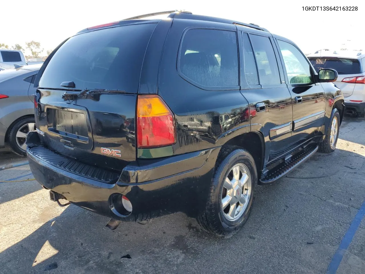 2004 GMC Envoy VIN: 1GKDT13S642163228 Lot: 78276954