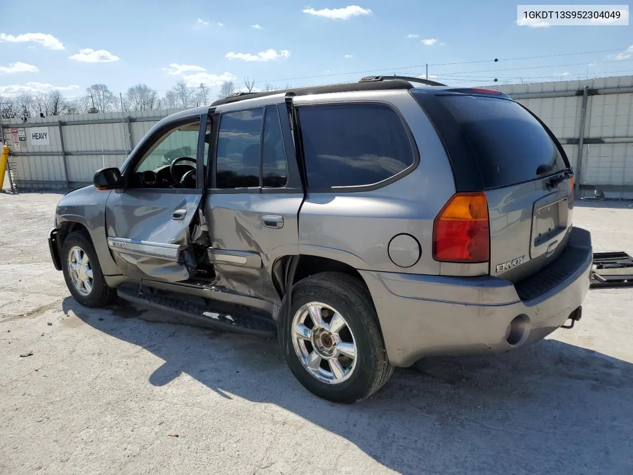 2005 GMC Envoy VIN: 1GKDT13S952304049 Lot: 46860544