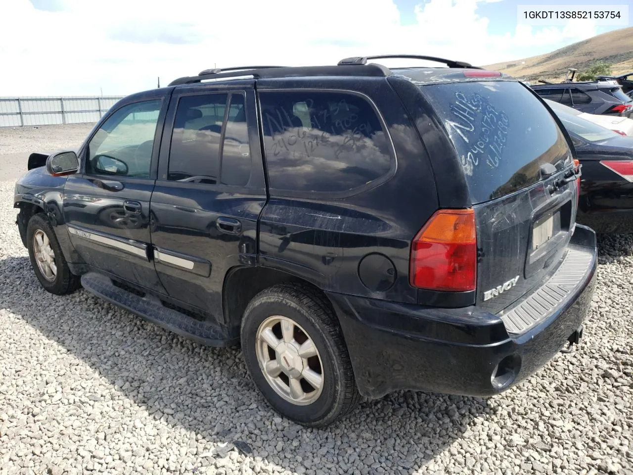 2005 GMC Envoy VIN: 1GKDT13S852153754 Lot: 64105724