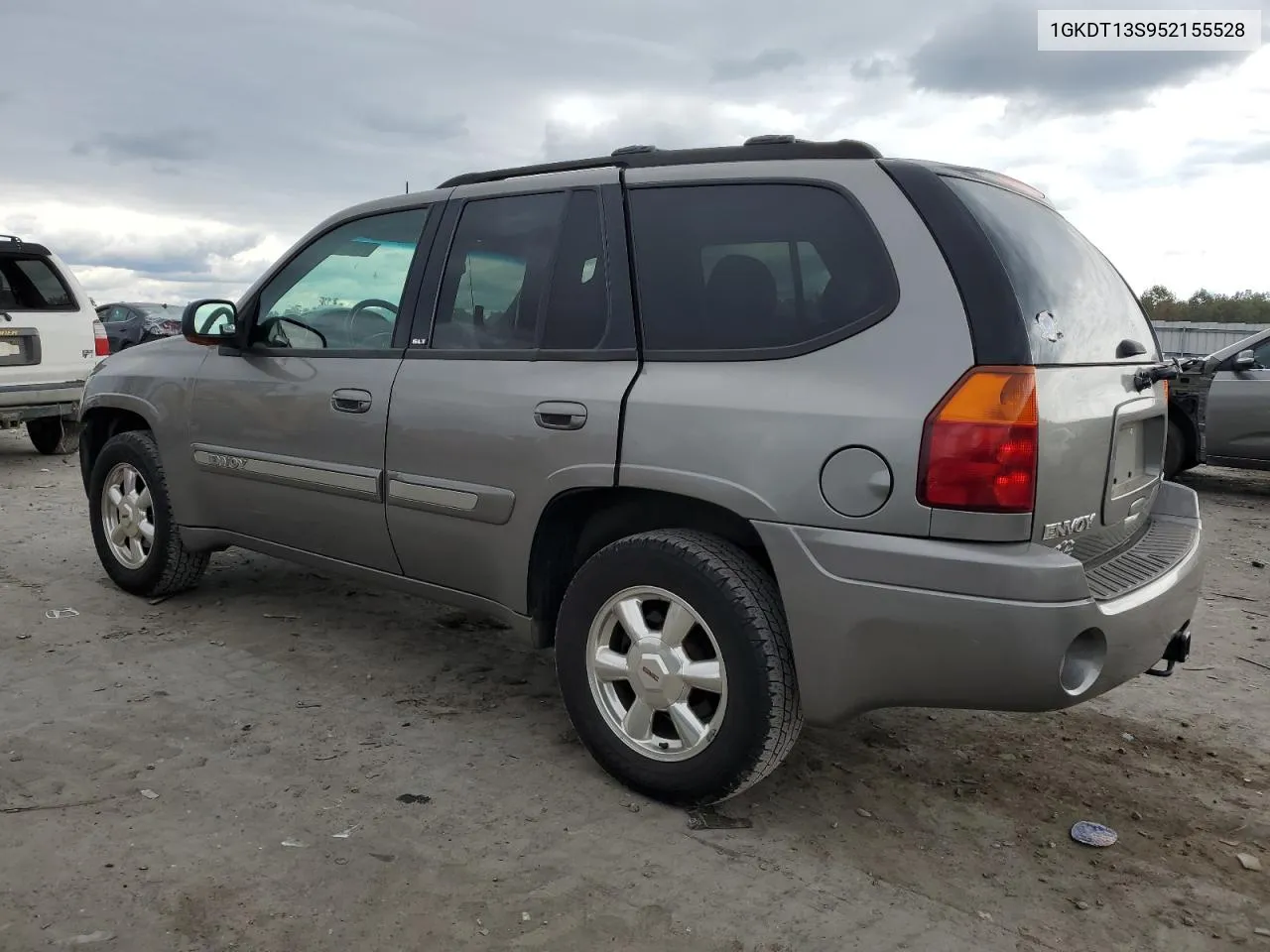 2005 GMC Envoy VIN: 1GKDT13S952155528 Lot: 76095784