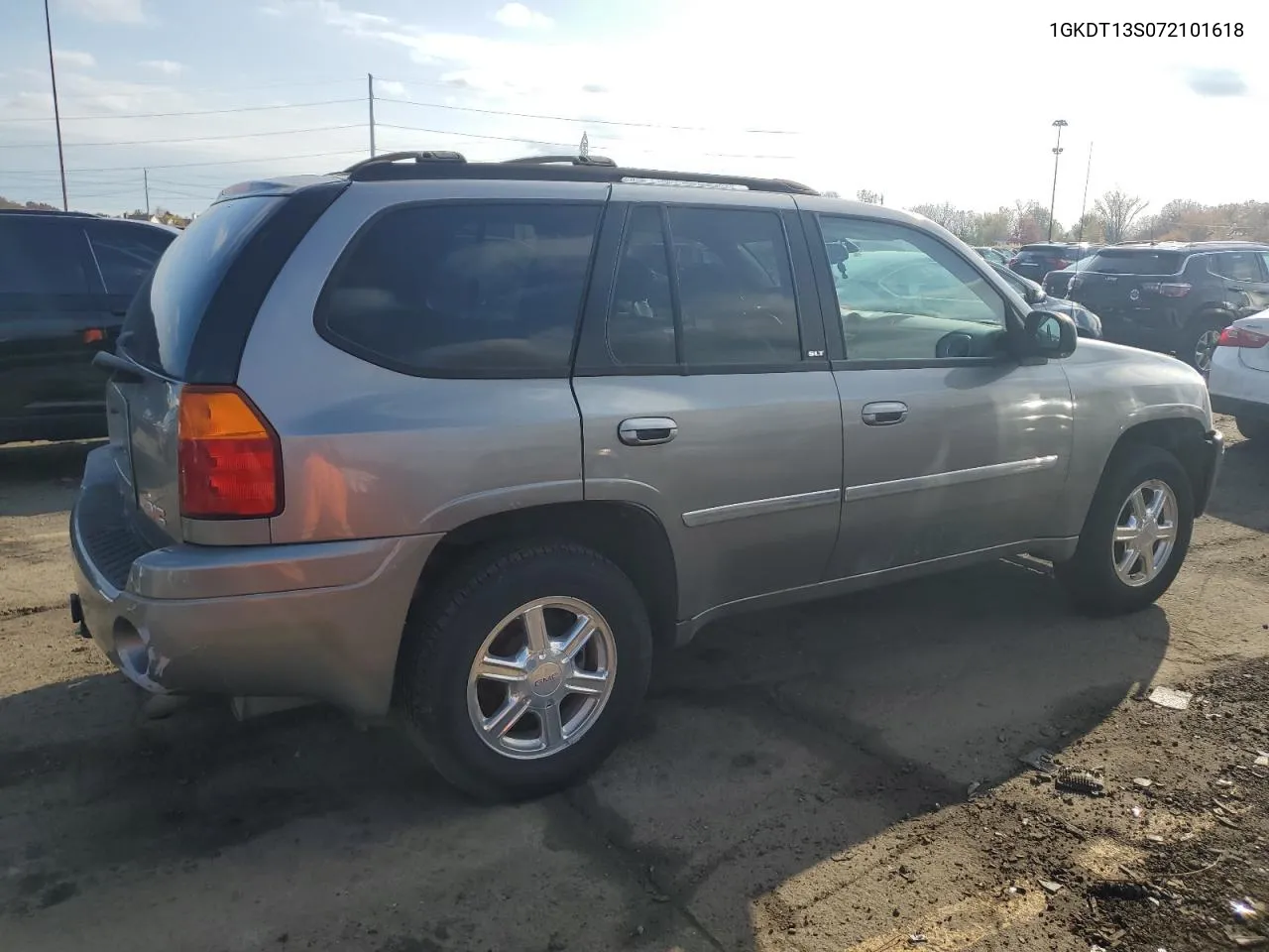 2007 GMC Envoy VIN: 1GKDT13S072101618 Lot: 77200024