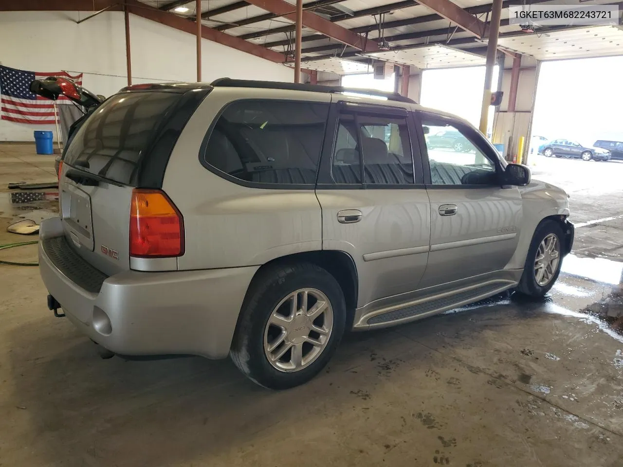 2008 GMC Envoy Denali VIN: 1GKET63M682243721 Lot: 75963404