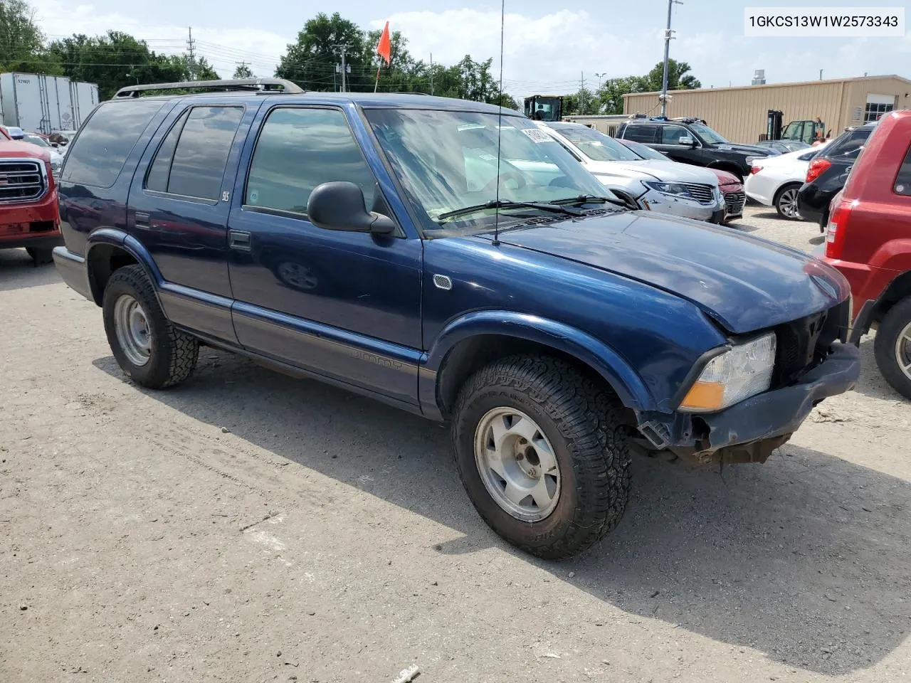 1998 GMC Jimmy VIN: 1GKCS13W1W2573343 Lot: 61846274