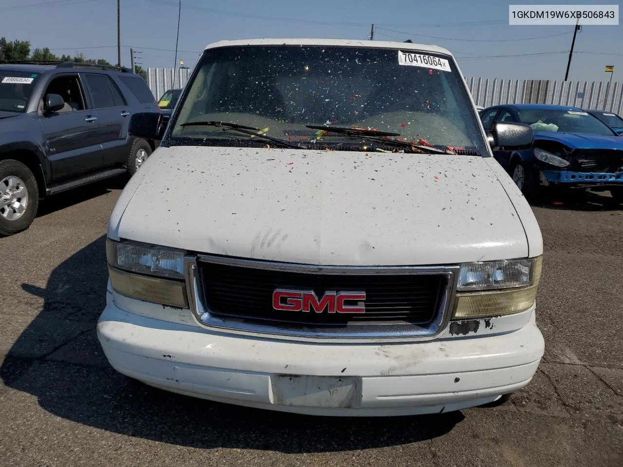 1999 GMC Safari Xt VIN: 1GKDM19W6XB506843 Lot: 70416064