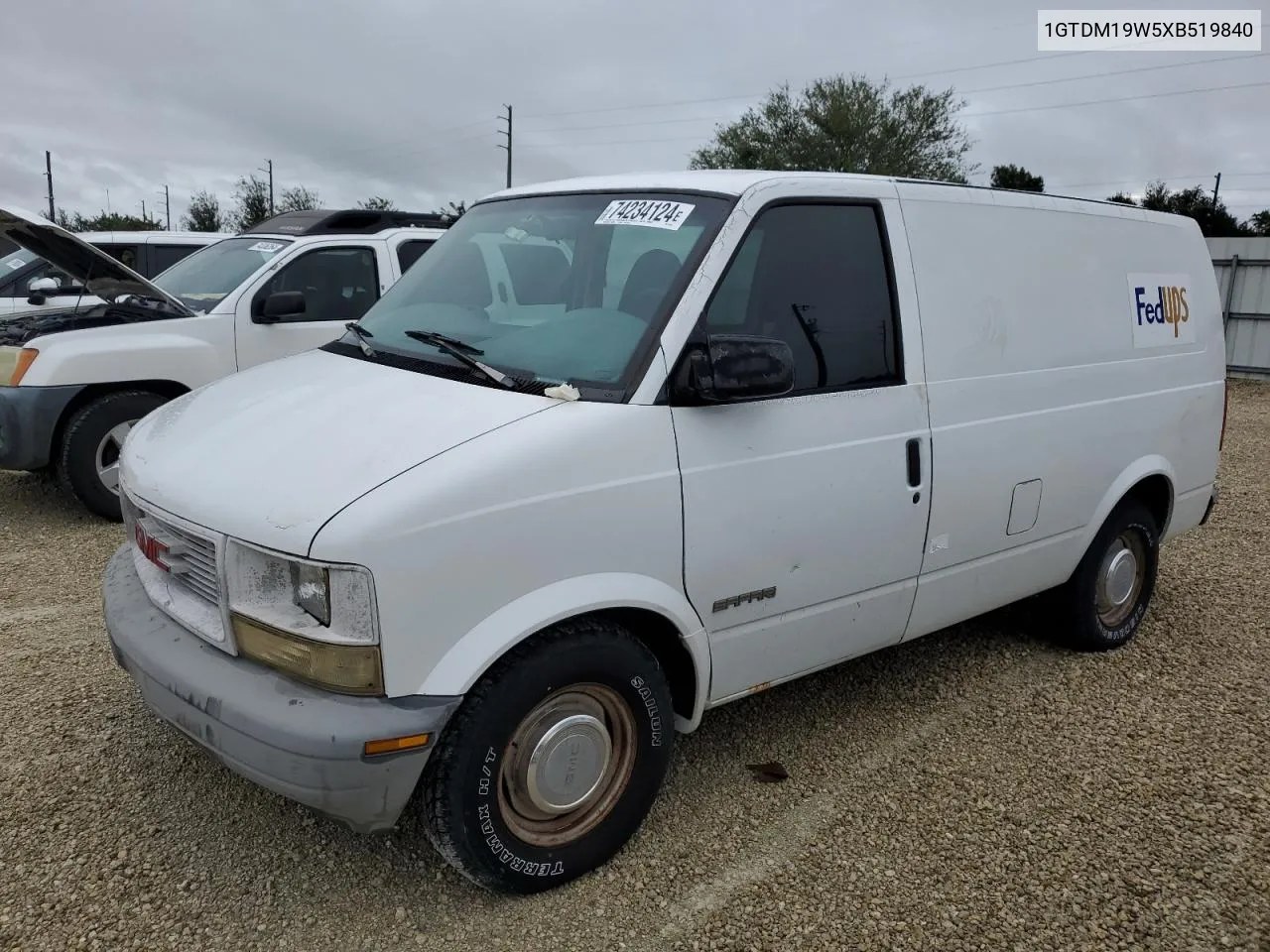 1999 GMC Safari Xt VIN: 1GTDM19W5XB519840 Lot: 74234124