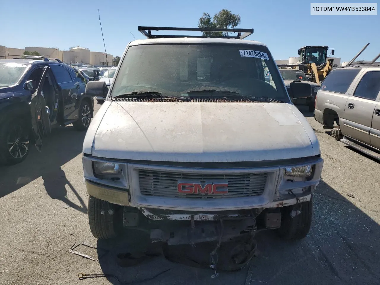 1GTDM19W4YB533844 2000 GMC Safari Xt