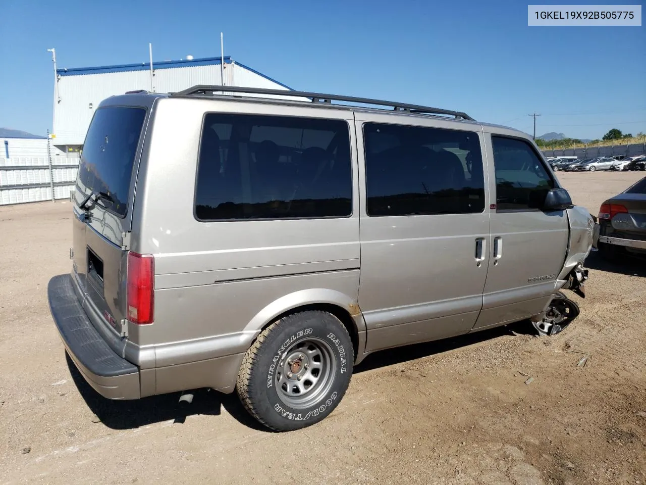 2002 GMC Safari Xt VIN: 1GKEL19X92B505775 Lot: 64871424