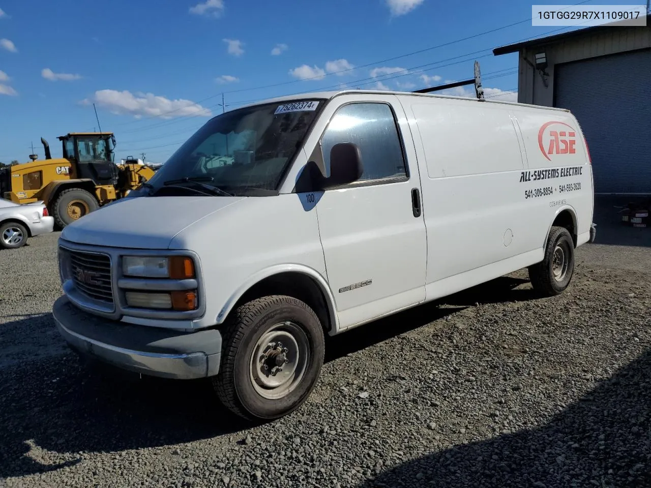 1999 GMC Savana G2500 VIN: 1GTGG29R7X1109017 Lot: 75262374