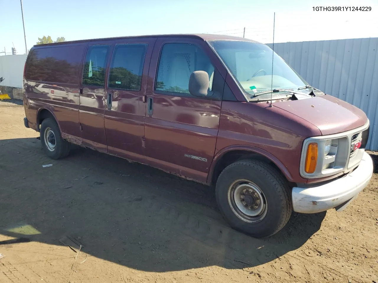 2000 GMC Savana G3500 VIN: 1GTHG39R1Y1244229 Lot: 69447314