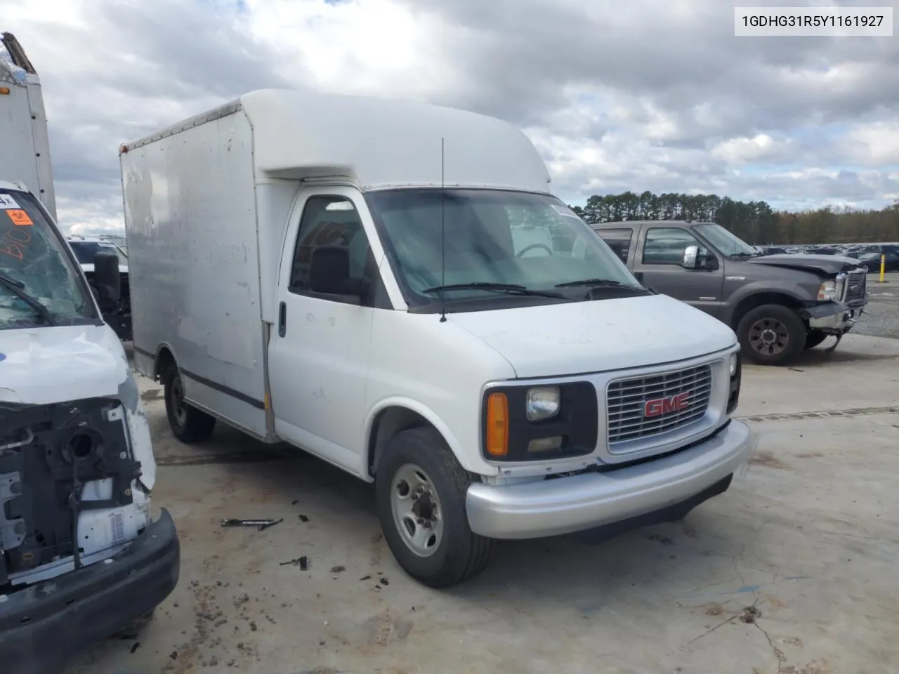 2000 GMC Savana Cutaway G3500 VIN: 1GDHG31R5Y1161927 Lot: 80538964