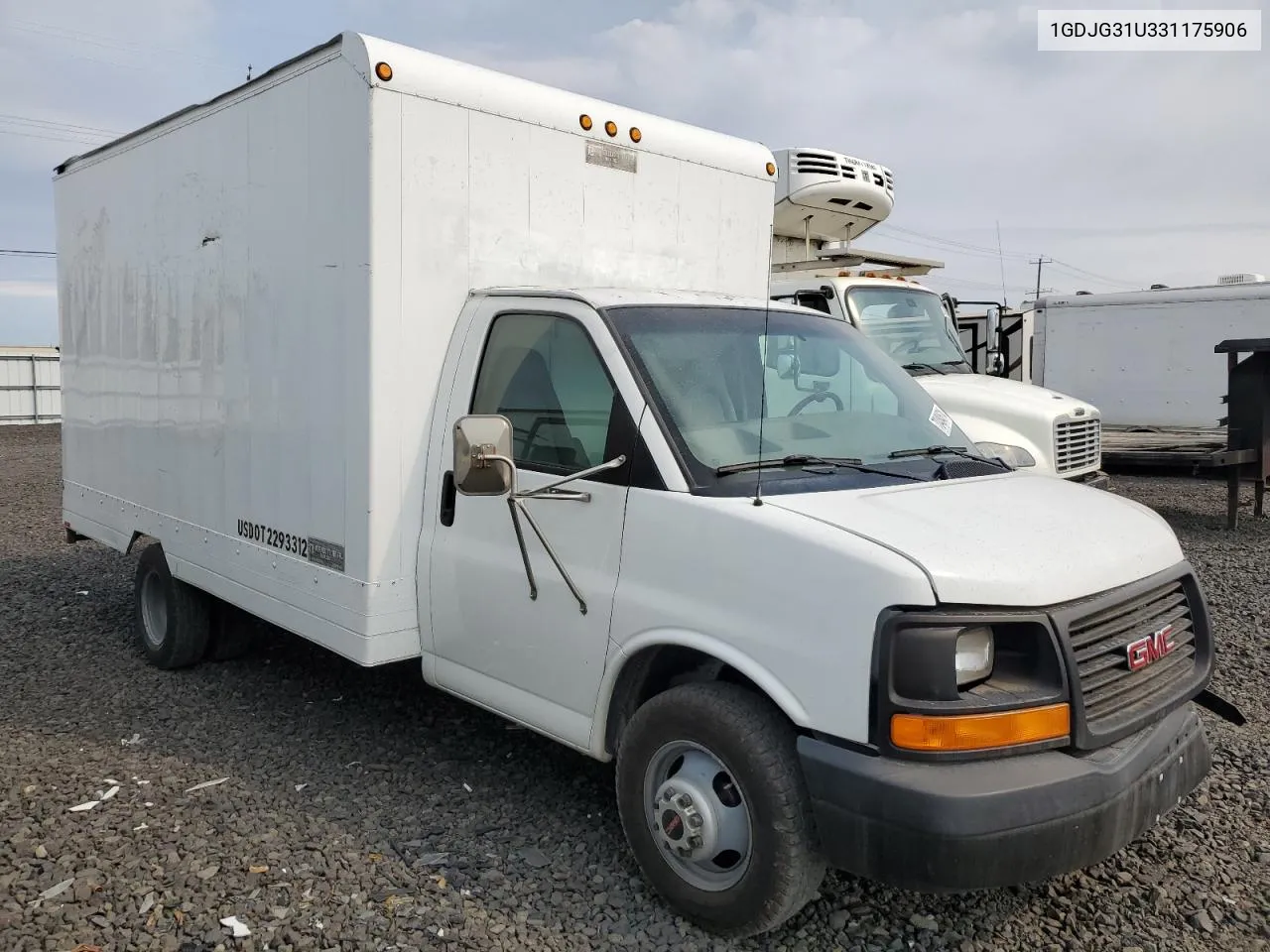 2003 GMC Savana Cutaway G3500 VIN: 1GDJG31U331175906 Lot: 70484614