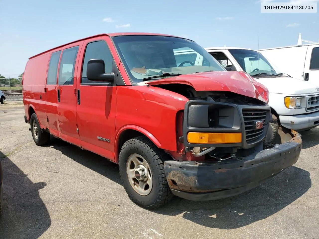 2004 GMC Savana G2500 VIN: 1GTFG29T841130705 Lot: 64713364