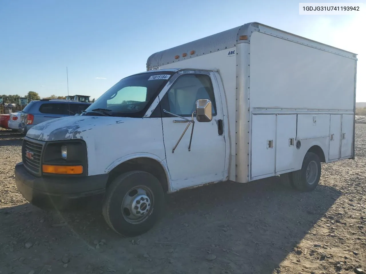 2004 GMC Savana Cutaway G3500 VIN: 1GDJG31U741193942 Lot: 74815184