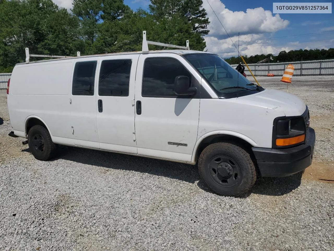 2005 GMC Savana G2500 VIN: 1GTGG29V851257364 Lot: 61113094