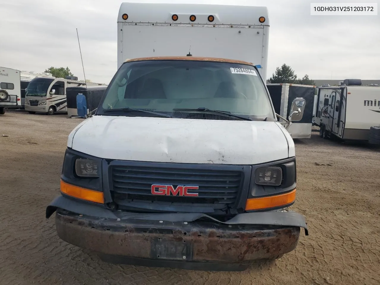 2005 GMC Savana Cutaway G3500 VIN: 1GDHG31V251203172 Lot: 75284864