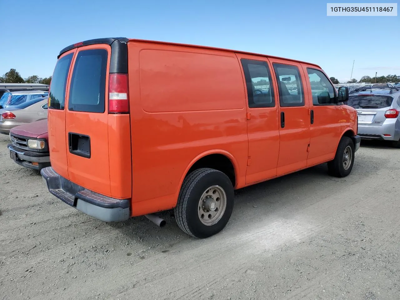 2005 GMC Savana G3500 VIN: 1GTHG35U451118467 Lot: 76565834