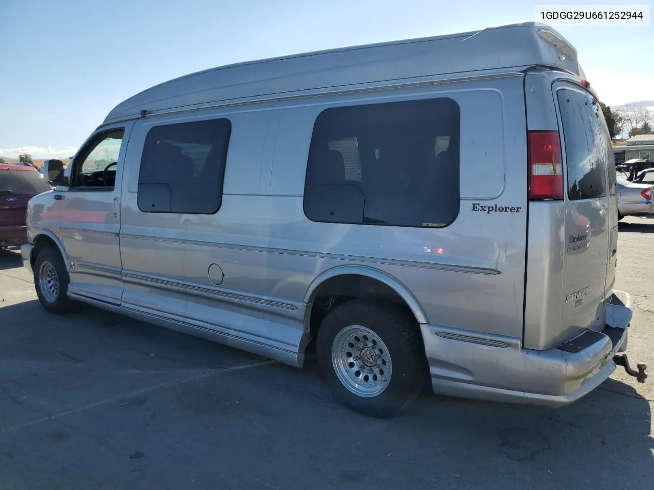 1GDGG29U661252944 2006 GMC Savana Rv G2500