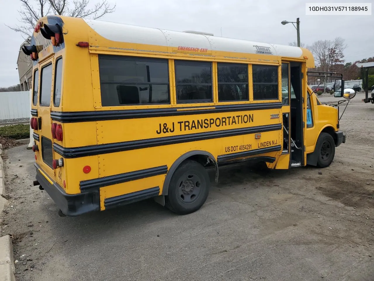 2008 GMC Savana Cutaway G3500 VIN: 1GDHG31V571188945 Lot: 40263594