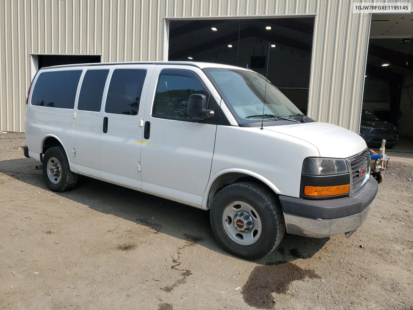 1GJW7RFGXE1195145 2014 GMC Savana G2500 Lt