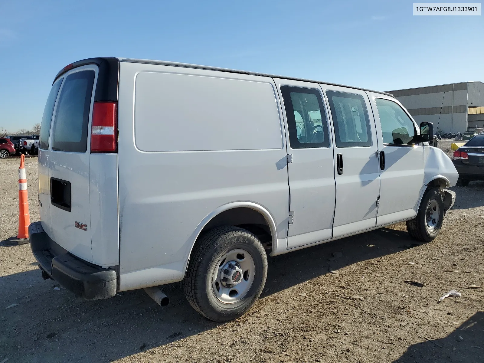 2018 GMC Savana G2500 VIN: 1GTW7AFG8J1333901 Lot: 48883384