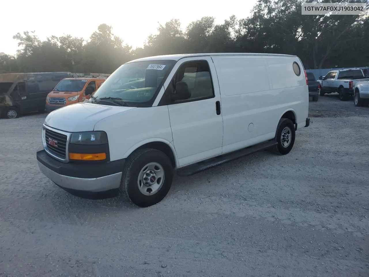 1GTW7AFGXJ1903042 2018 GMC Savana G2500