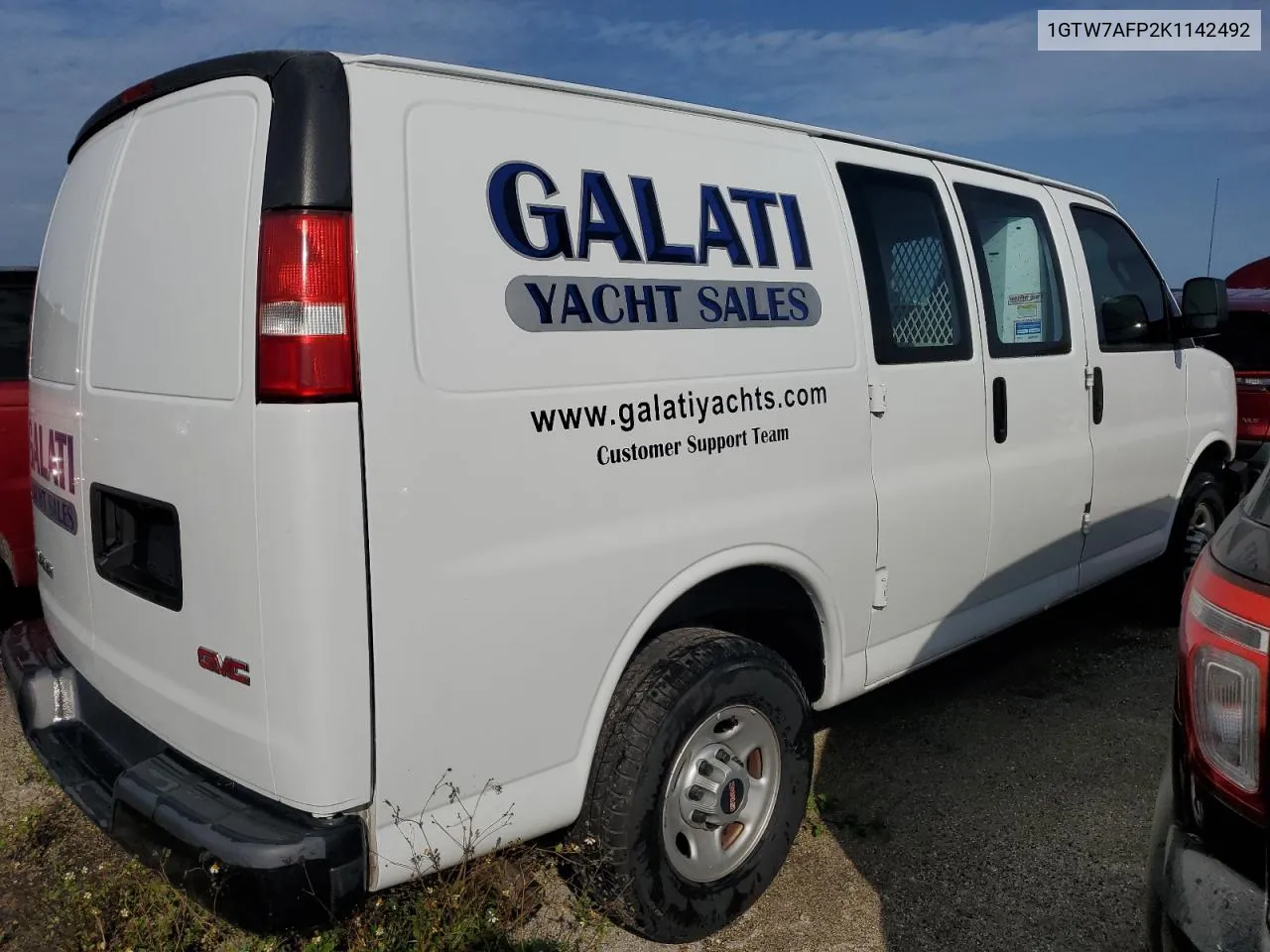 2019 GMC Savana G2500 VIN: 1GTW7AFP2K1142492 Lot: 74735974