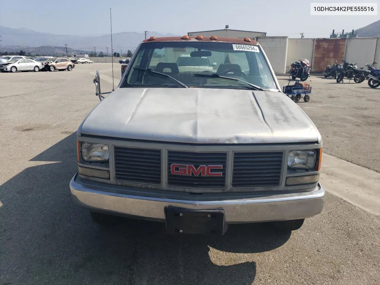 1993 GMC Sierra C3500 VIN: 1GDHC34K2PE555516 Lot: 68665294