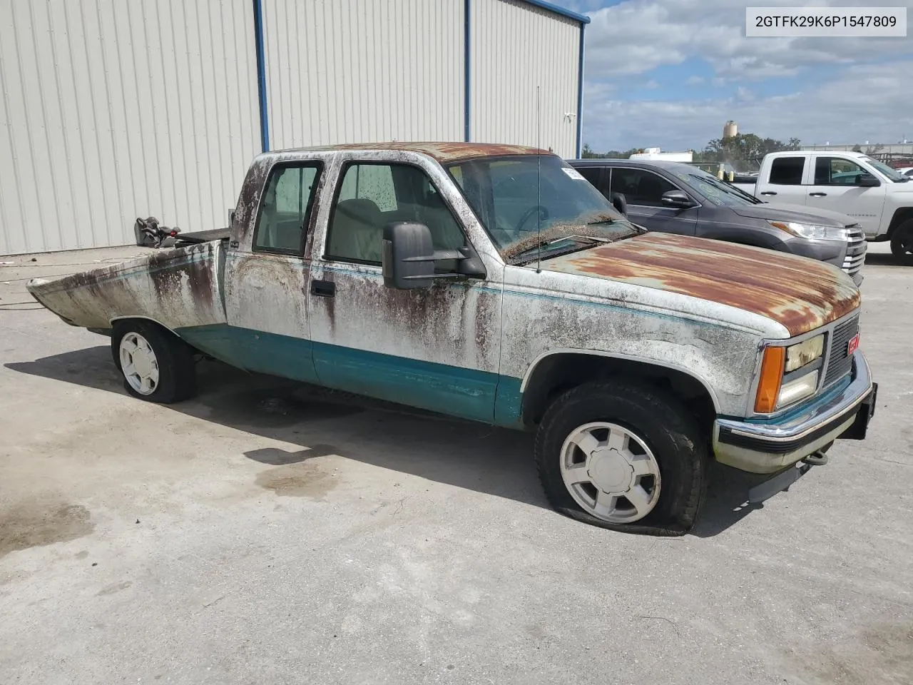 1993 GMC Sierra K2500 VIN: 2GTFK29K6P1547809 Lot: 75980504