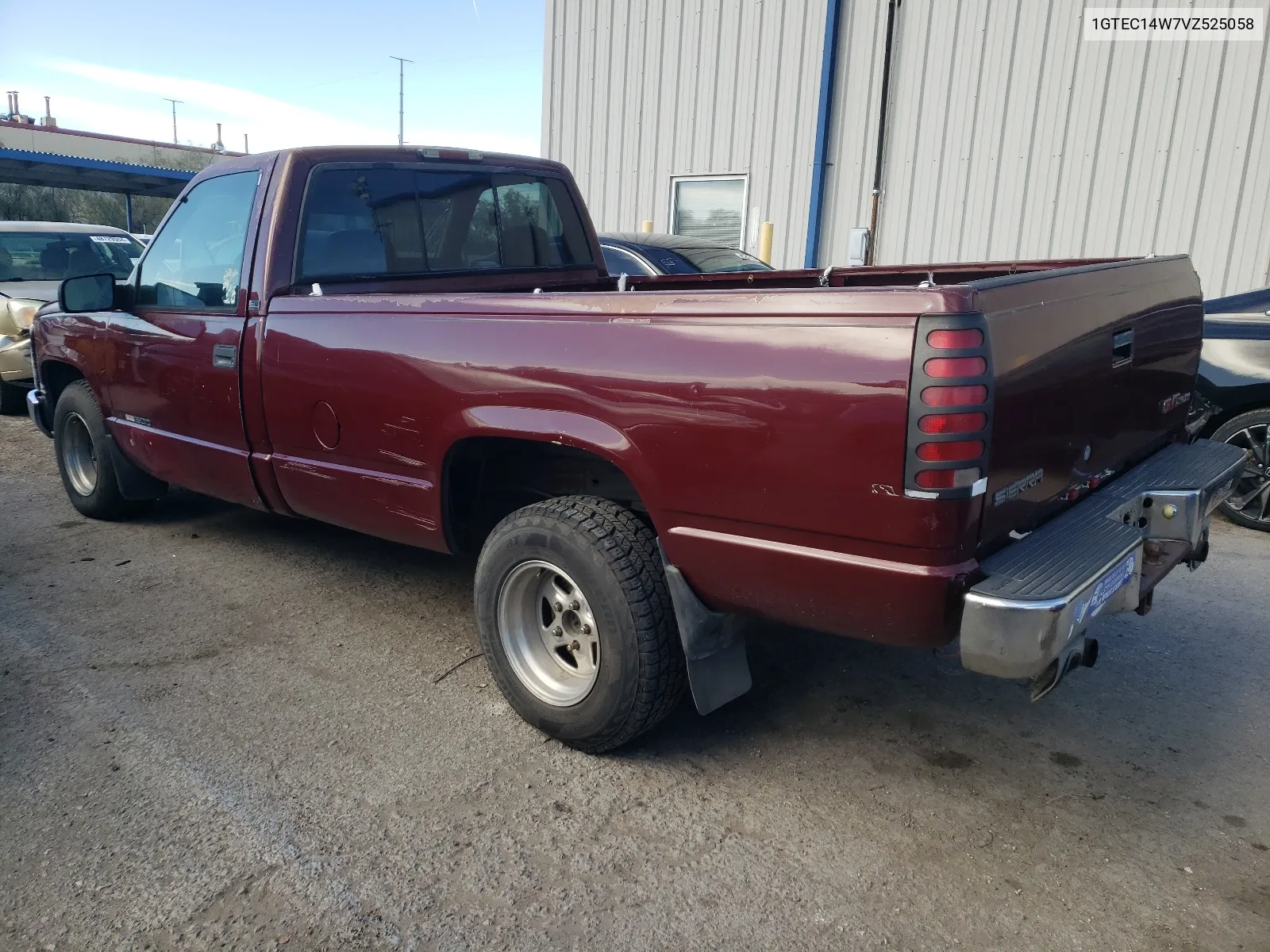 1997 GMC Sierra C1500 VIN: 1GTEC14W7VZ525058 Lot: 46634044