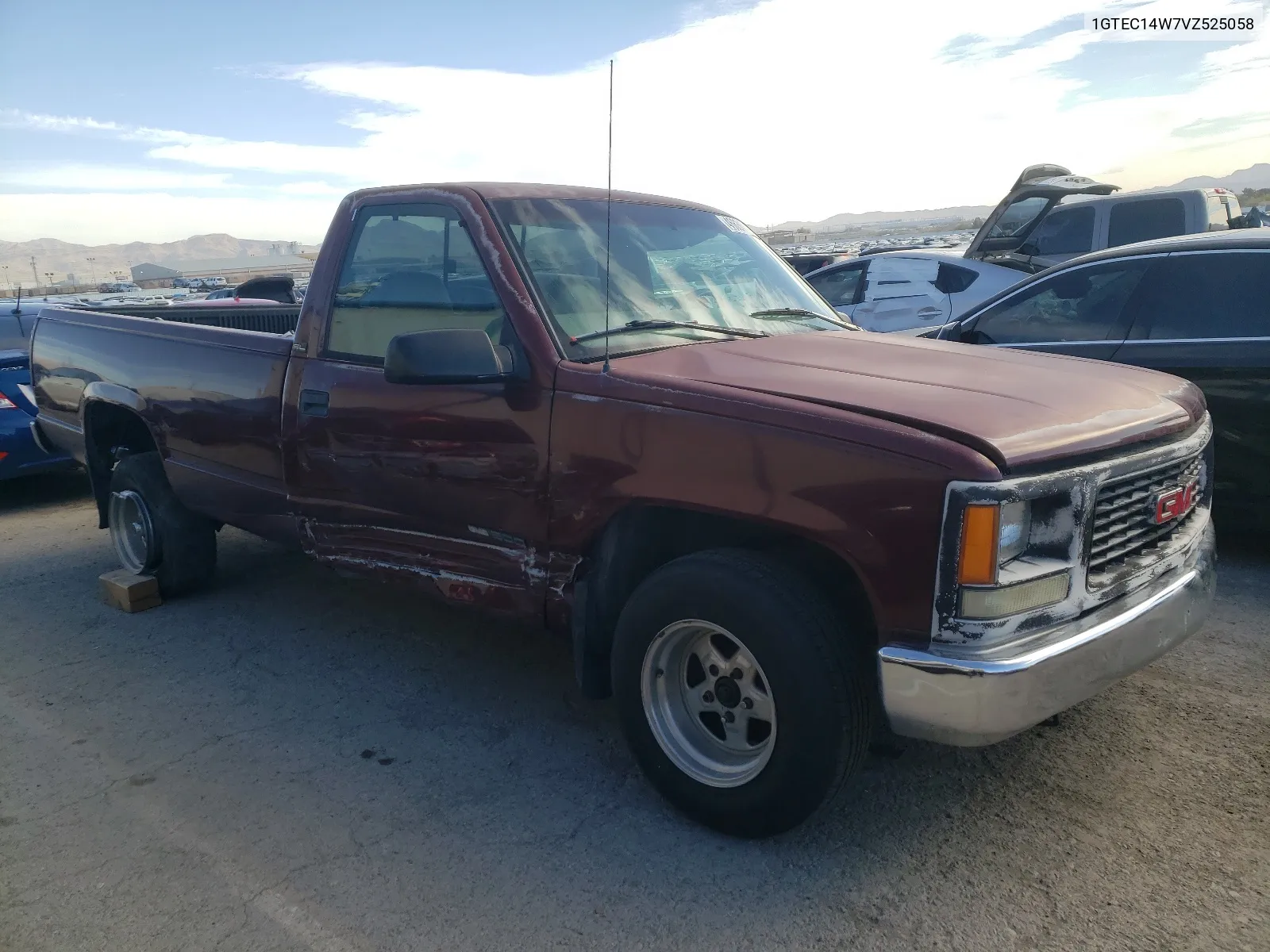 1997 GMC Sierra C1500 VIN: 1GTEC14W7VZ525058 Lot: 46634044