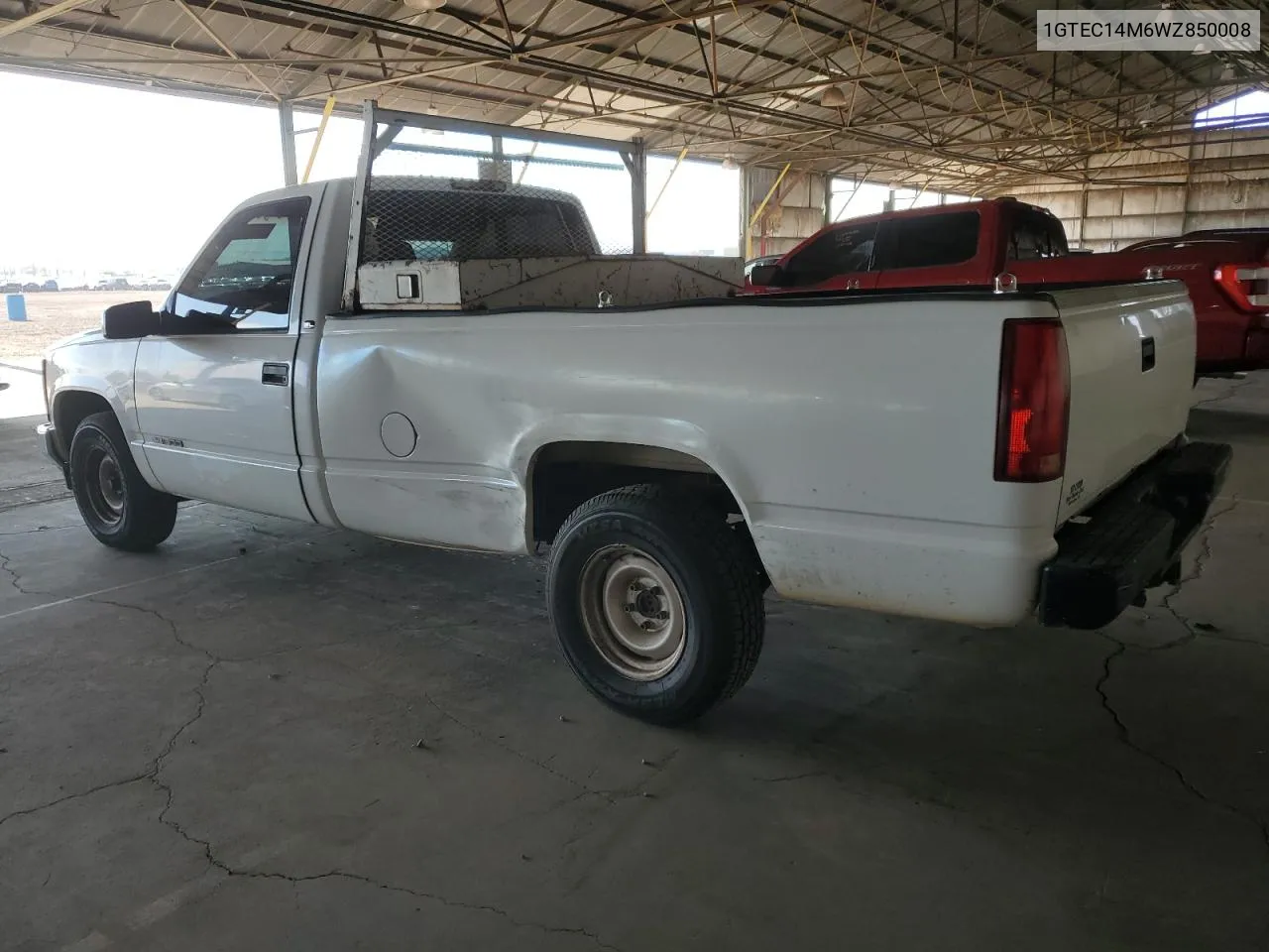 1998 GMC Sierra C1500 VIN: 1GTEC14M6WZ850008 Lot: 68911324