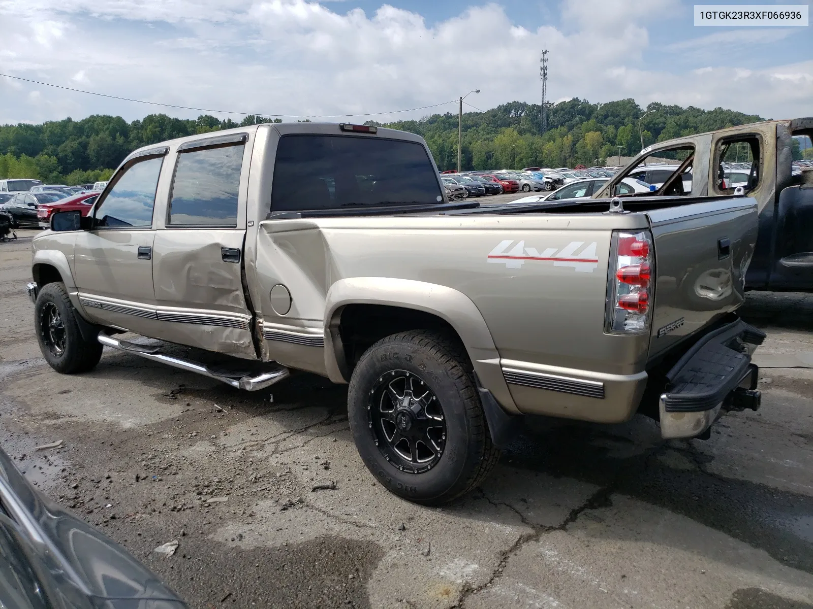 1999 GMC Sierra K2500 VIN: 1GTGK23R3XF066936 Lot: 67836574