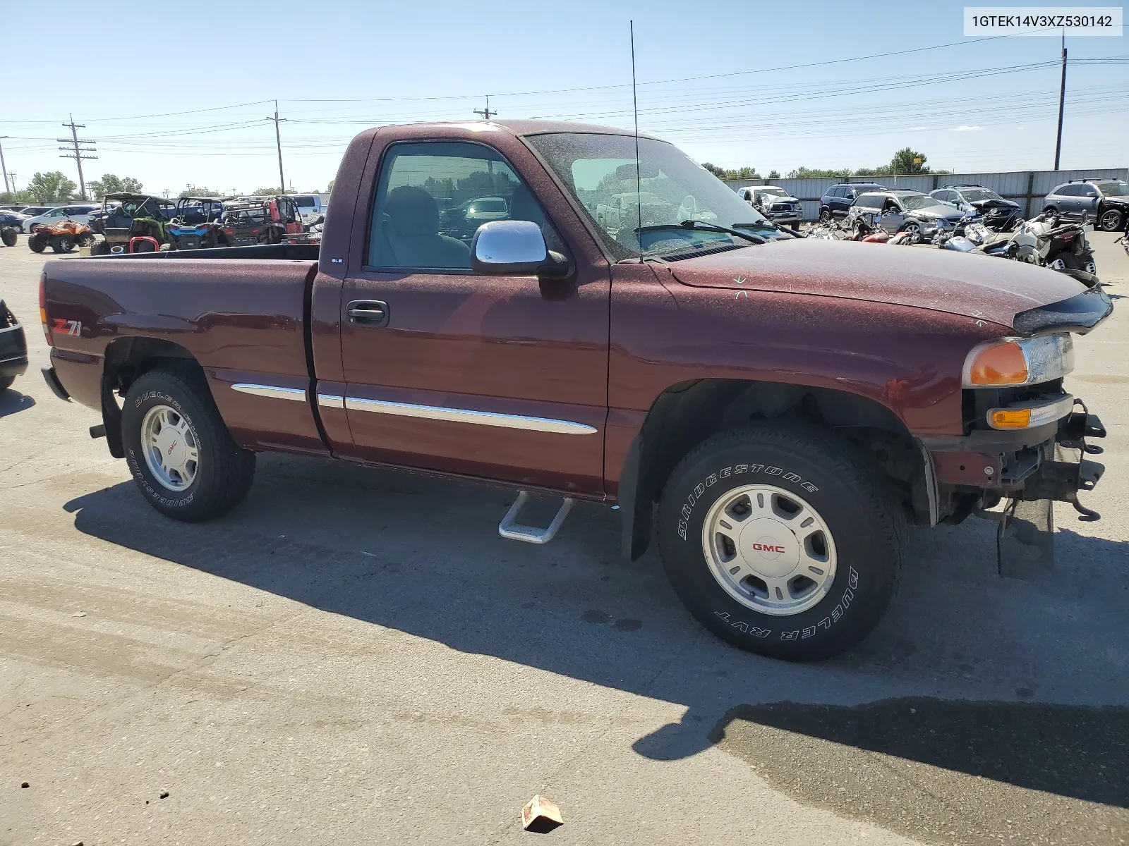 1999 GMC New Sierra K1500 VIN: 1GTEK14V3XZ530142 Lot: 68808144