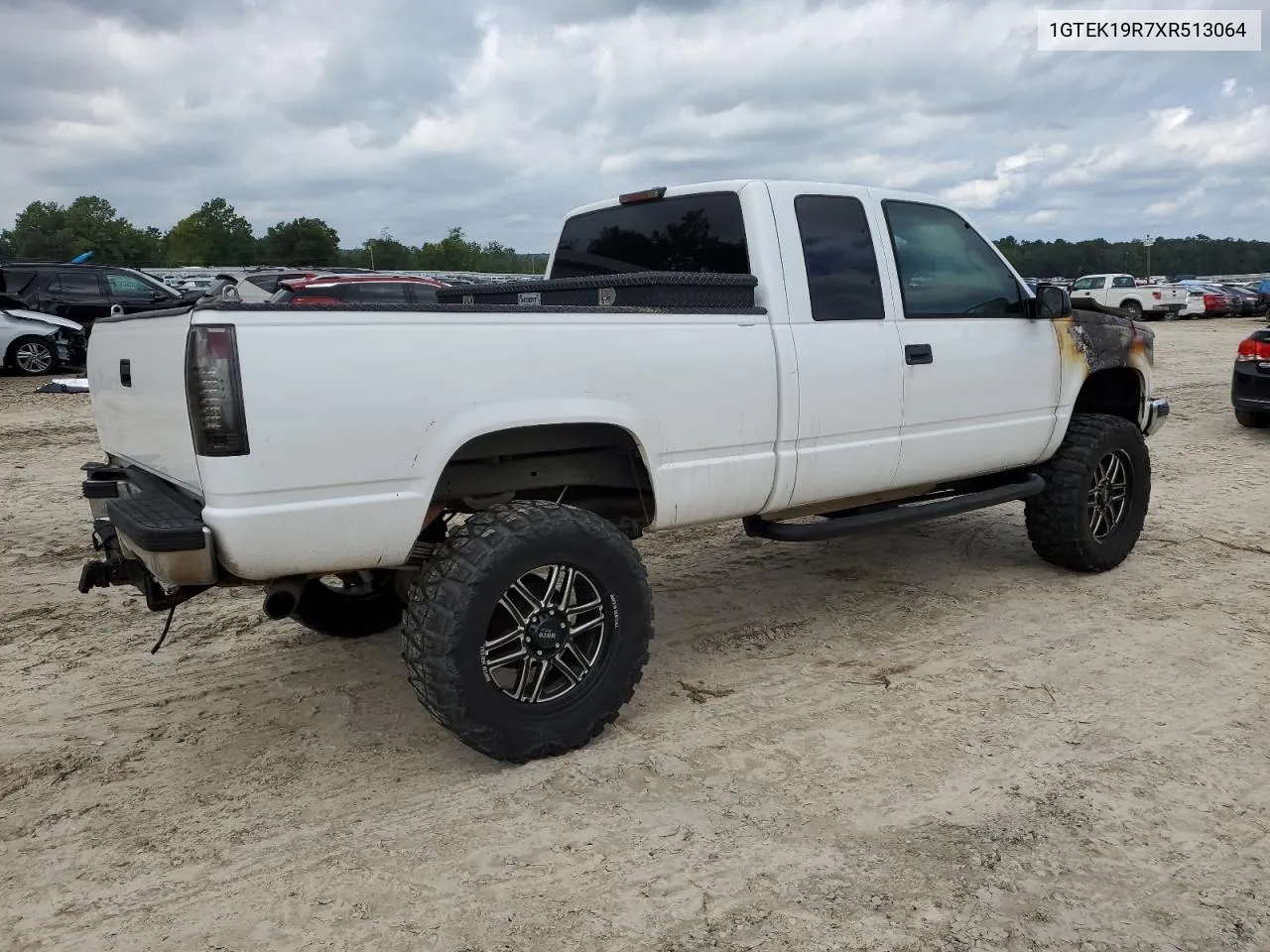 1999 GMC Sierra K1500 VIN: 1GTEK19R7XR513064 Lot: 71711244