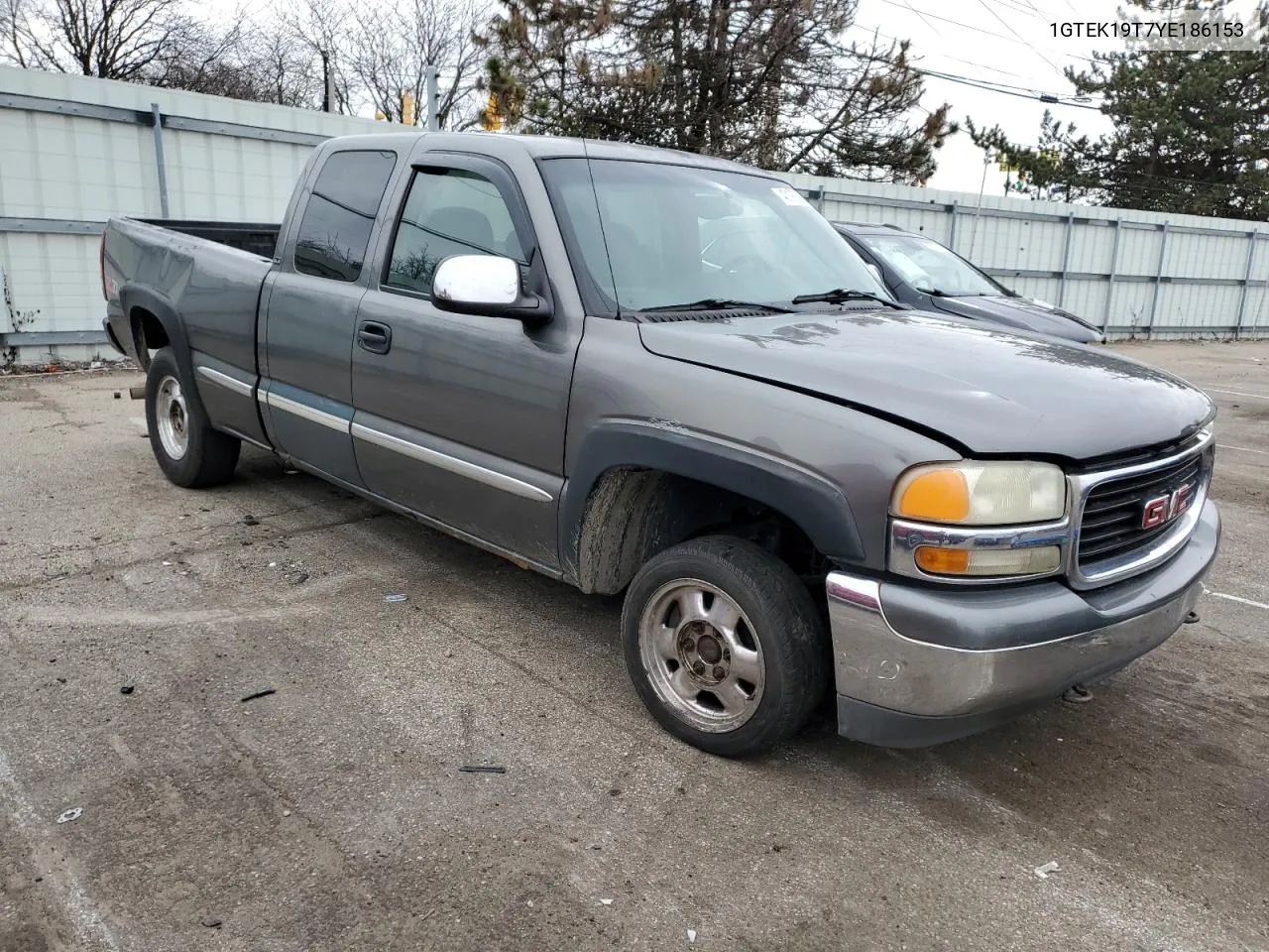 2000 GMC New Sierra K1500 VIN: 1GTEK19T7YE186153 Lot: 43197024