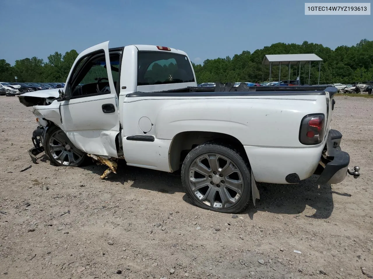 2000 GMC New Sierra C1500 VIN: 1GTEC14W7YZ193613 Lot: 46812504