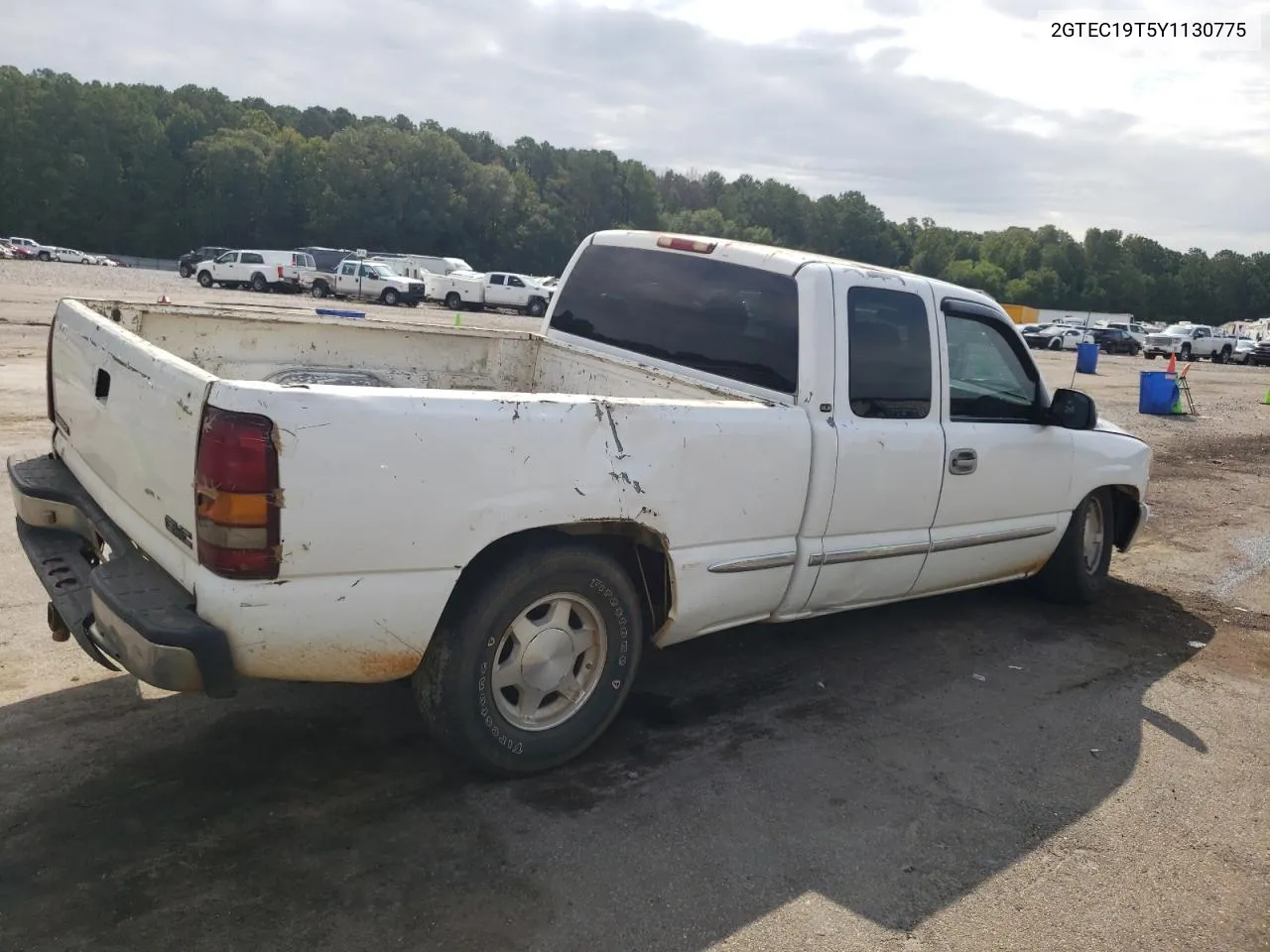 2000 GMC New Sierra C1500 VIN: 2GTEC19T5Y1130775 Lot: 67286774