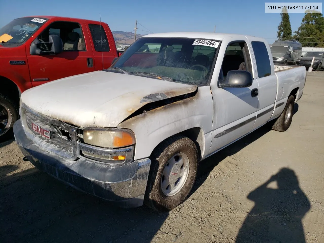 2000 GMC New Sierra C1500 VIN: 2GTEC19V3Y1177014 Lot: 68485094