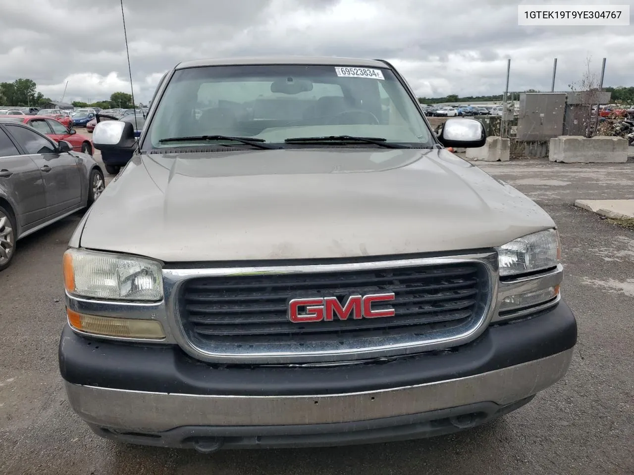 2000 GMC New Sierra K1500 VIN: 1GTEK19T9YE304767 Lot: 69523834